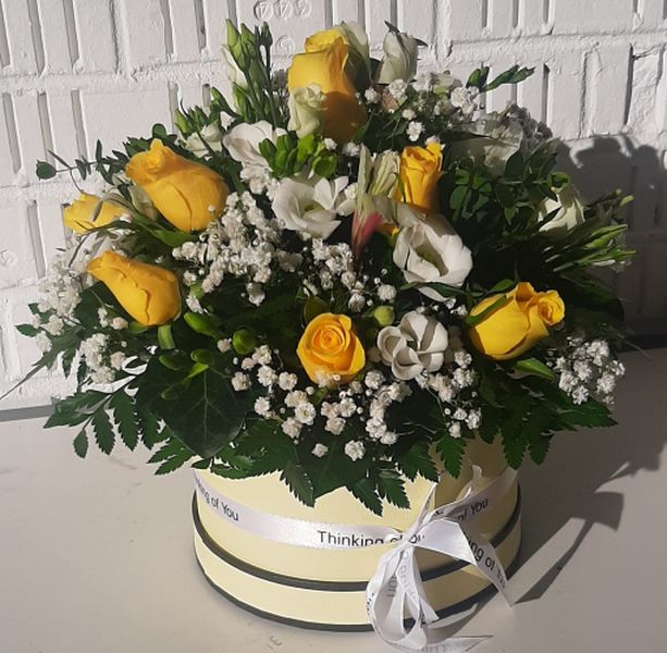 Yellow Rose Hat box